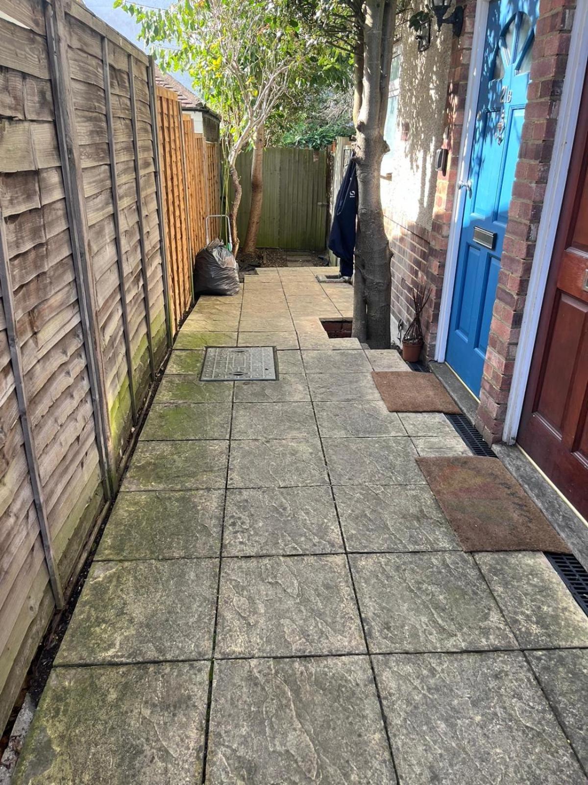 Super Convenient For Central London - Large 2 Double Bed Apartment 30 Seconds Walk To Platform Train Station And 19 Mins To London Waterloo Londres Exterior foto